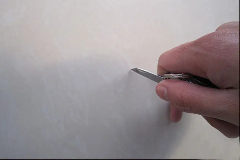 瓷砖硬度高高会很脆吗?(瓷砖硬度高高会很脆吗为什么)